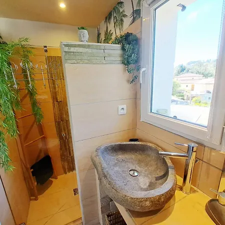 Appartamento Perle Du Pradon Terrasse Vue Mer, Nuit étoilée Et Jacuzzi Carqueiranne