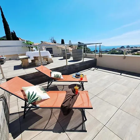 Perle Du Pradon Terrasse Vue Mer, Nuit étoilée Et Jacuzzi Appartamento *